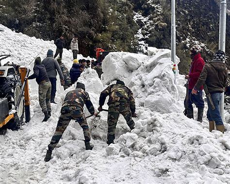 Six tourists die in Sikkim avalanche