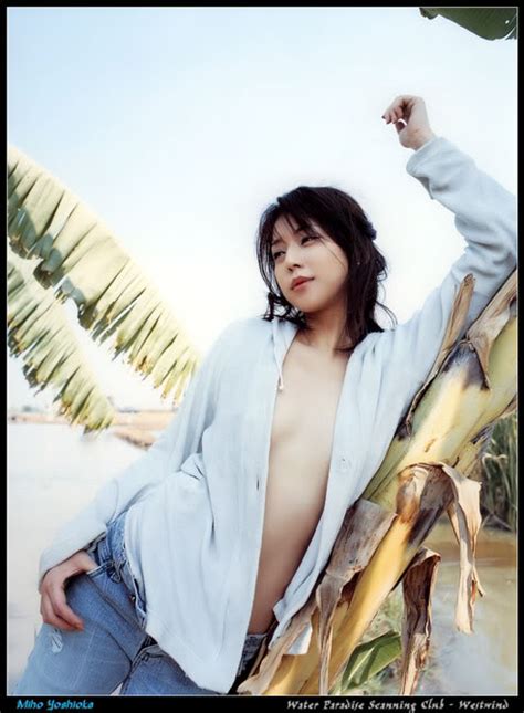 Ảnh gái đẹp nude khỏa thân chụp giữa cánh đồng chuối Người đẹp Việt Giải Trí