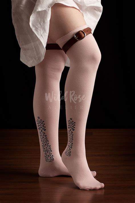 Victorian Stockings Socks Hosiery Tights History