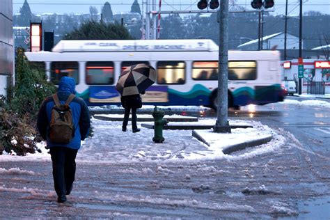 Riding Transit In Winter Prepare For Winter Travel Sound Transit