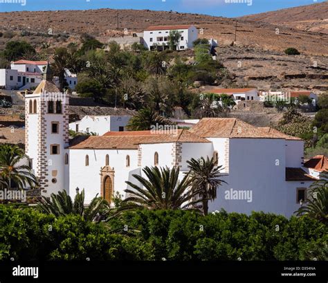 Fuerteventura church hi-res stock photography and images - Alamy