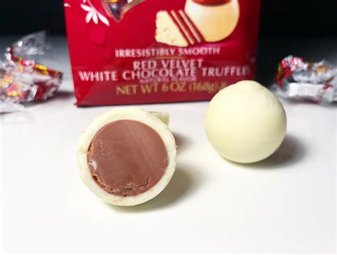 Review Lindt Lindor Red Velvet Truffles Junk Banter