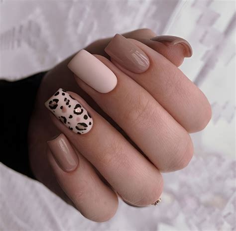 30 Charming Short Square Nail Designs To Rock All Year Long