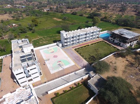 Swami Keshwanand School