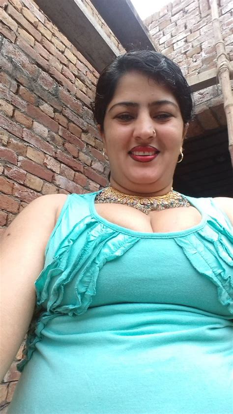 Mami Ki Chudai Or Gand Mari ~ Bhabhi Ki Chudai Ki Kahani