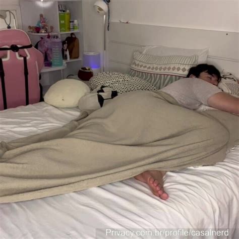 Nerd Couple Wife Woke Up Her Husband With A Nice Oral Sex Cnn Amador