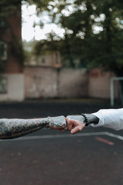 How To Pick The Perfect Geometric Tattoo For Your Half Sleeve