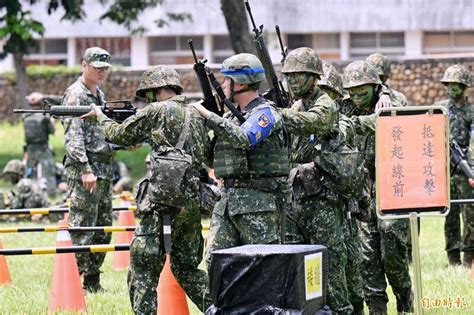 視導成功嶺義務役士兵近接訓練 賴清德總統肯定精進戰技保衛國土 自由軍武頻道