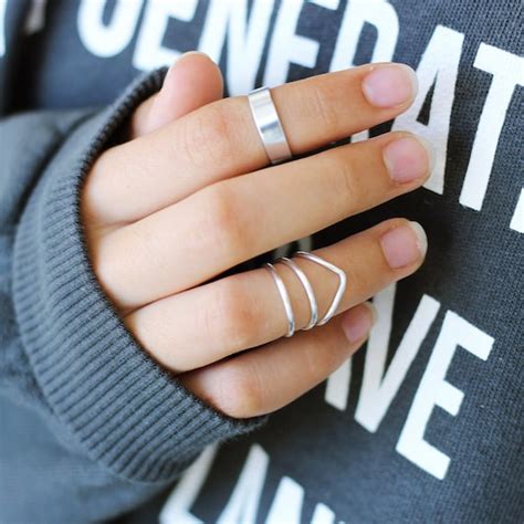 Knuckle Rings Apart Online Bellvalefarms