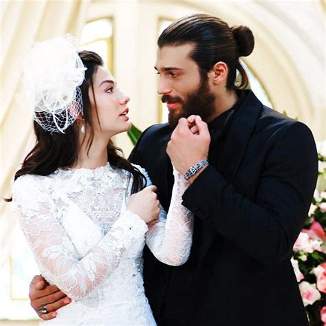 Why Can Yaman And Demet Zdemir S Wedding Was Cancelled Al Bawaba