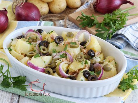 Insalata Di Patate Con Cipolle Tonno E Olive Ricetta Piatto Unico Estivo