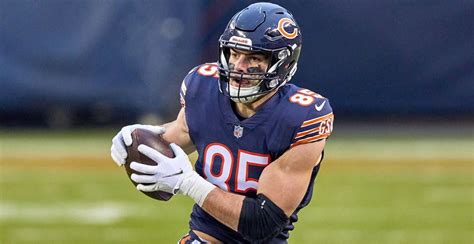 Bears Te Cole Kmet Opens Up On Recent Chicago Qb Struggles