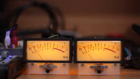 Analog Vu Meter With Enclosure