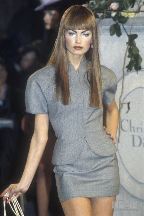 Christian Dior Collection Haute Couture Printemps Eté 1997