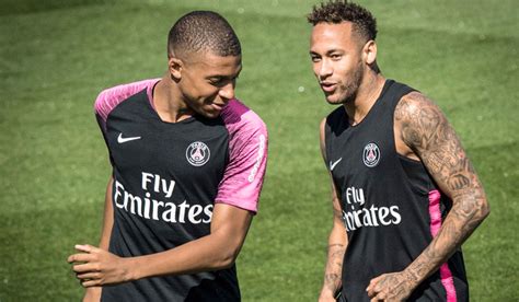 Mbappe Is ‘our Golden Boy Says Psg Striker Neymar The Week