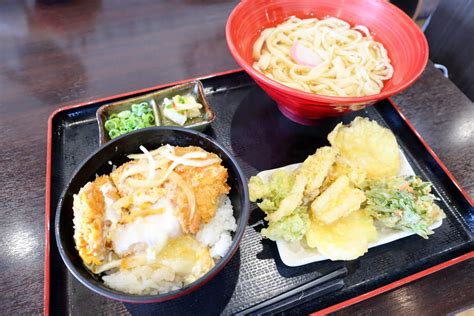 児玉郡上里大字勅使河原「武蔵野うどん きやんち アグリパーク上里店」のカツ丼定食 天ぷら食べ放題付き カゴハラネット｜籠原・熊谷・深谷のグルメ情報｜埼玉県