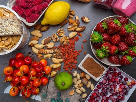 Súper Alimento Para Retrasar El Proceso De Envejecimiento Concepto Que Incluye Suplementos En