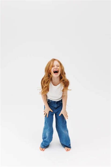 height 124cm 4 1 shoe 31 . 5 eu 13½ us 12½ uk hair strawberry blond ...