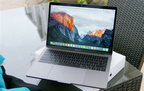 13 Inch Macbook Pro 2016 Unboxing And First Look Video Apple World