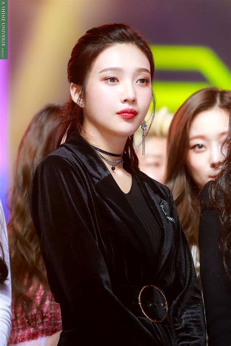 Потрясающая Джой может украсить любую прическу - K-pop