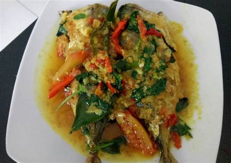 Resep Ikan Kembung Kuning Daun Kemangi Oleh Dea Novita Cookpad