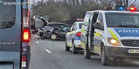 Accident la Jucu cu două mașini o șoferiță rănită VIDEO Gherla