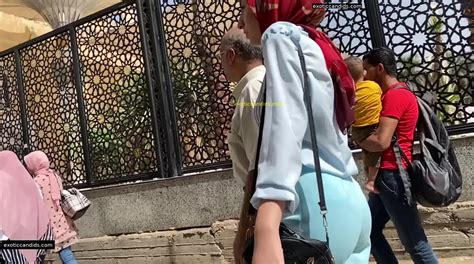 Hijabi Vpl Candid Ass Exotic Candids