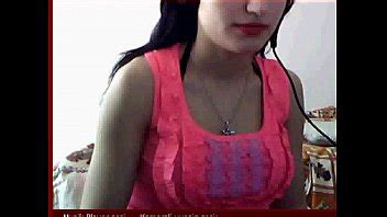 Yekta Camda Soyunuyor XVIDEOS