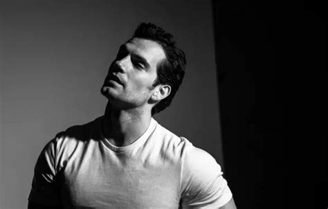 Wallpaper Portrait T Shirt Actor Black And White Henry Cavill