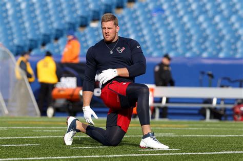 Houston Texans Injury News: J.J. Watt Broke Hand, Now Wearing A Cast ...