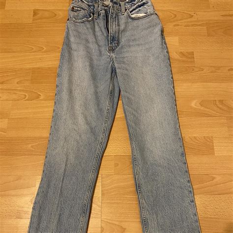 Abercrombie & Fitch 90’s straight ultra high... - Depop