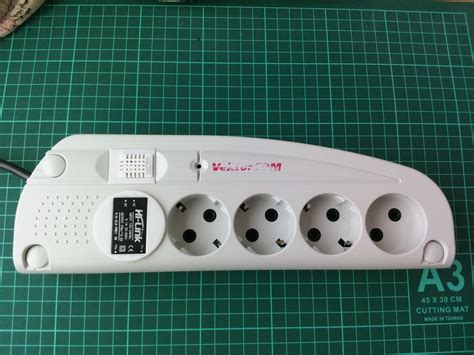 Умная розетка с предохранителем и заземлением (NodeMCU/ESP8266 + Blynk ...