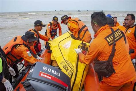 Beredar Kabar Penemuan Harta Karun Di Lokasi Jatuhnya Lion Air JT610