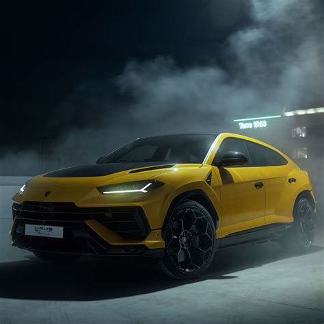 🔥 Free Download Lamborghini Urus Performante Molto Caldo Details [1200x1199] For Your Desktop