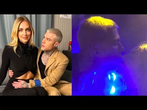 Chiara Ferragni E Fedez Altro Che Cr Isi Il Video Dove Limonano