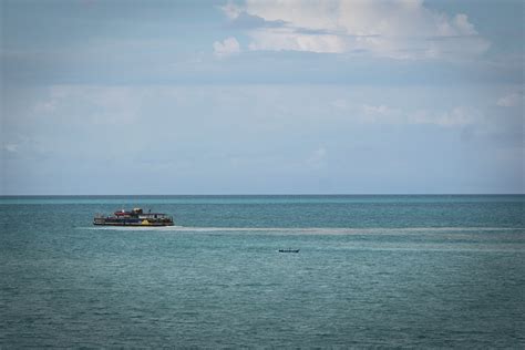 Sampai Kapan Lubang Bekas Tambang Di Bangka Belitung Dibiarkan