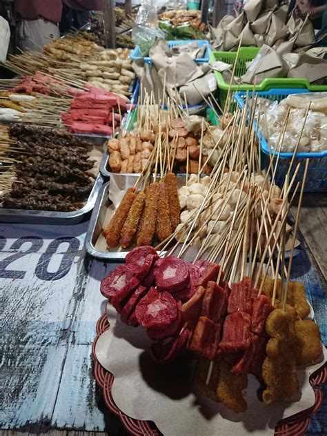 Nasi Kucing Ou Angkringan Junk Food Gorengan Pequeno Comida Noturna De