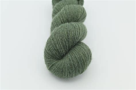 21 - Indigo & Réséda - Vert Anglais - Fingering - Fil Indigo