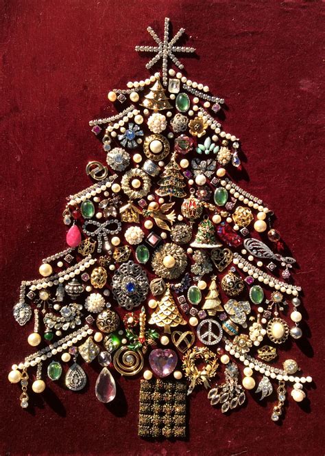 Vintage Jewelry Christmas Tree