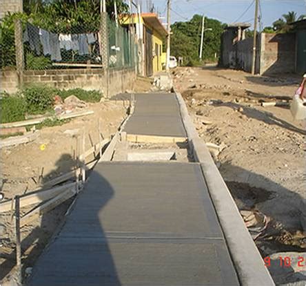 Construcci N Acabados Bajantes Guarniciones Y Banquetas Jardines