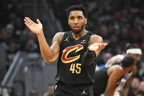 Donovan Mitchell Cavaliers Reportedly Agree To Year M Max