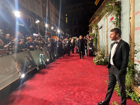 Louis Staples on Twitter: "obsessed with this piccy of me on the red