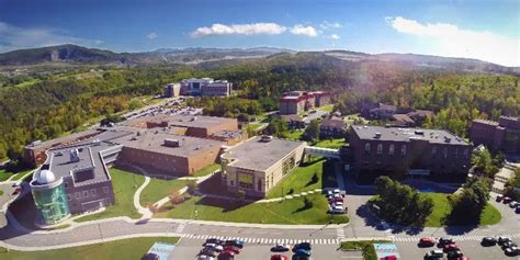 Memorial University Convocation Ceremonies Begin In Corner Brook