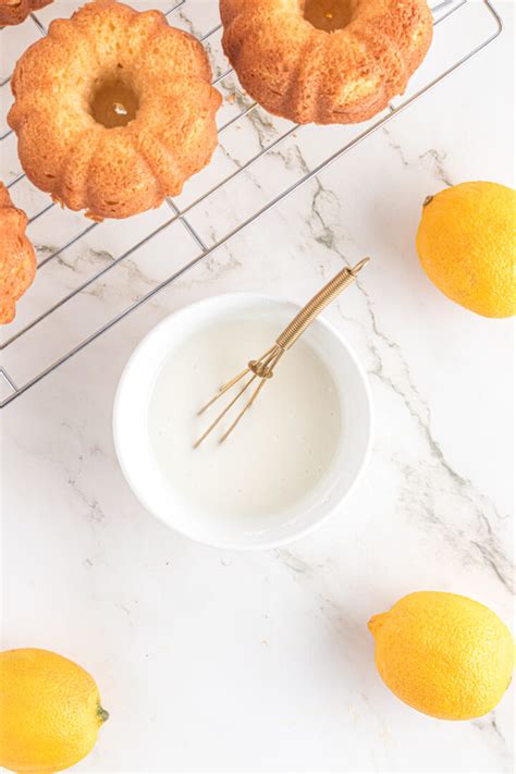 Mini Lemon Bundt Cakes Kitchen Divas