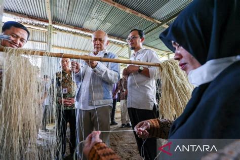 Menkop Ukm Koperasi Adalah Bagian Ekosistem Usaha Rakyat Untuk Tumbuh