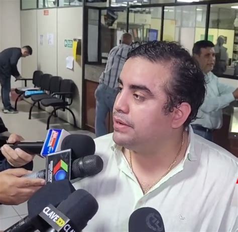 Congelan cuentas de Camacho su padre y su hermana La Razón