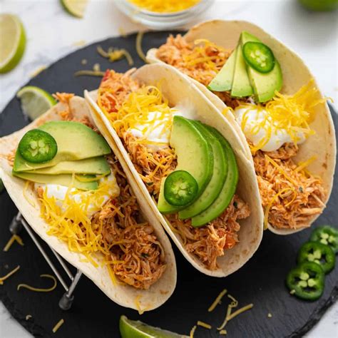 Easy Shredded Chicken Tacos