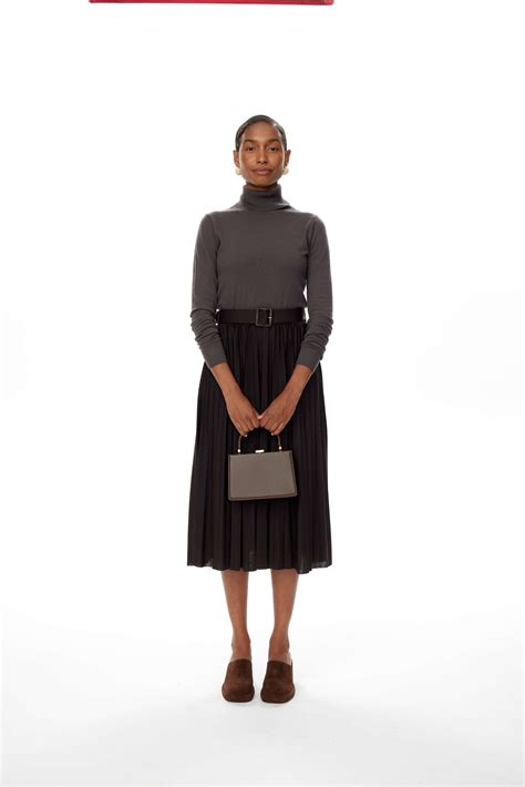 Купить женскую водолазку в интернет магазине EVDOKIA