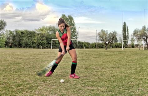 Top tips for Playing Field Hockey on Grass | Hockey Hooked