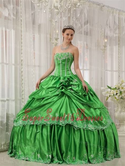 Low Price Spring Green Sweet 16 Dress Strapless Taffeta Beading And